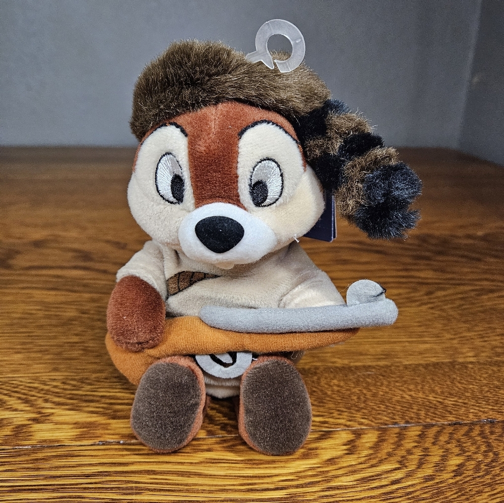 Disneyland Paris Chip 'n Dale Rescue Rangers Chip Plush - Picture 2 of 10